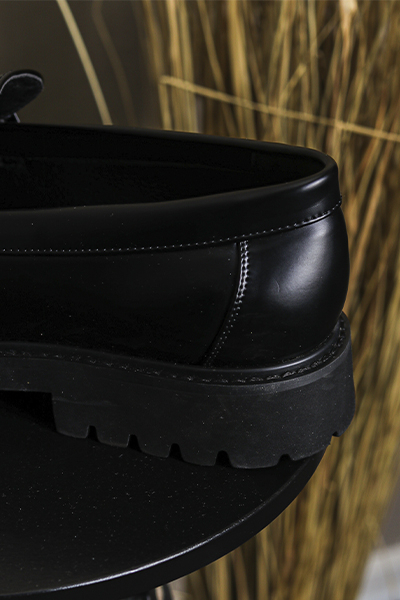 Liebhaveri Tassel Loafer Black