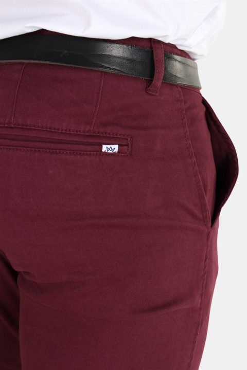 Kronstadt Daniel Stretch Chino Hose Dark Bordeaux