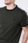 Fred Perry TAPED RINGER T-Hemd 601 HUNTING GREEN