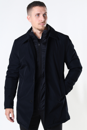 Acker Jacke Black