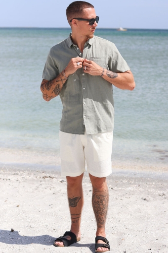 Allan SS Linen Hemd Vetiver